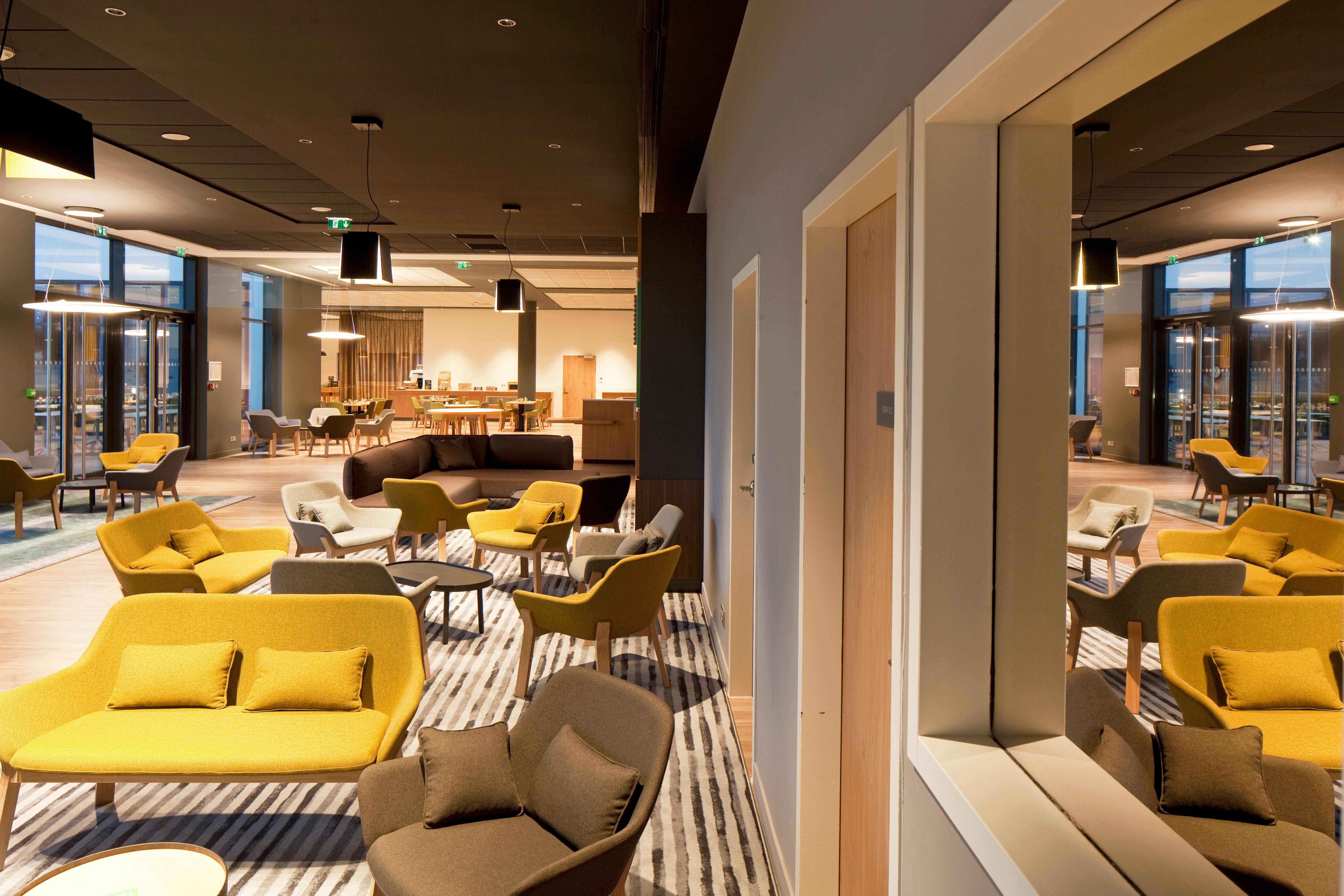 Holiday Inn Paris Cdg Airport An Ihg Hotel Roissy-en-France Eksteriør bilde